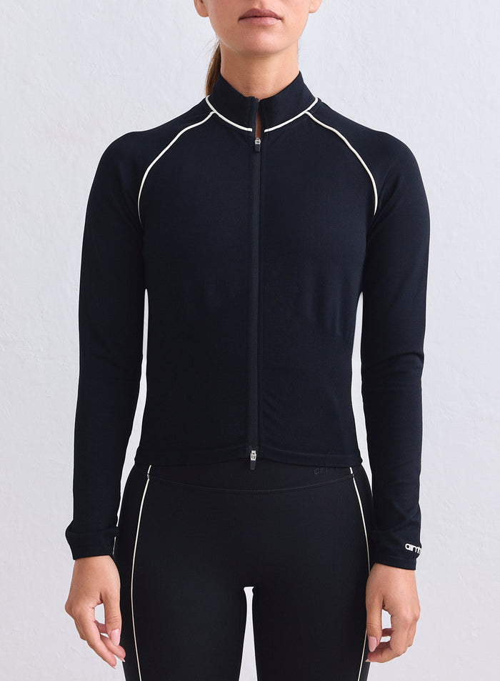 Musta aim'n Shape Seamless Contrast Zip Jacket valkoisilla tereillä ja etuvetoketjulla. [XS-165cm]