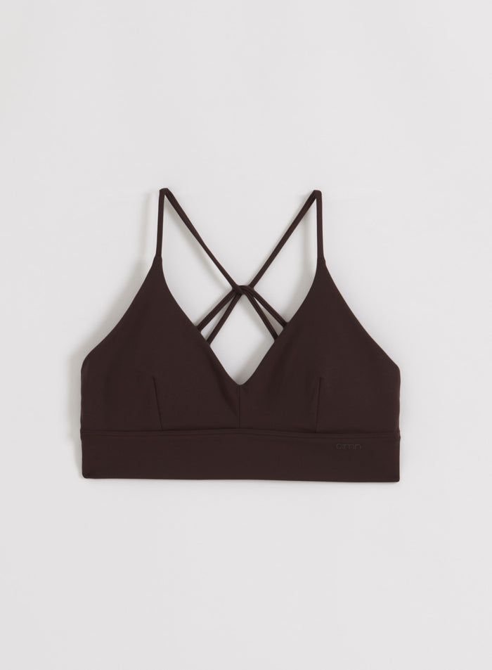 Suklaanruskeat aim'n Sense Strap Bra -liivit V-pääntiellä ja ohuilla selkäremmeillä, tasokuva.