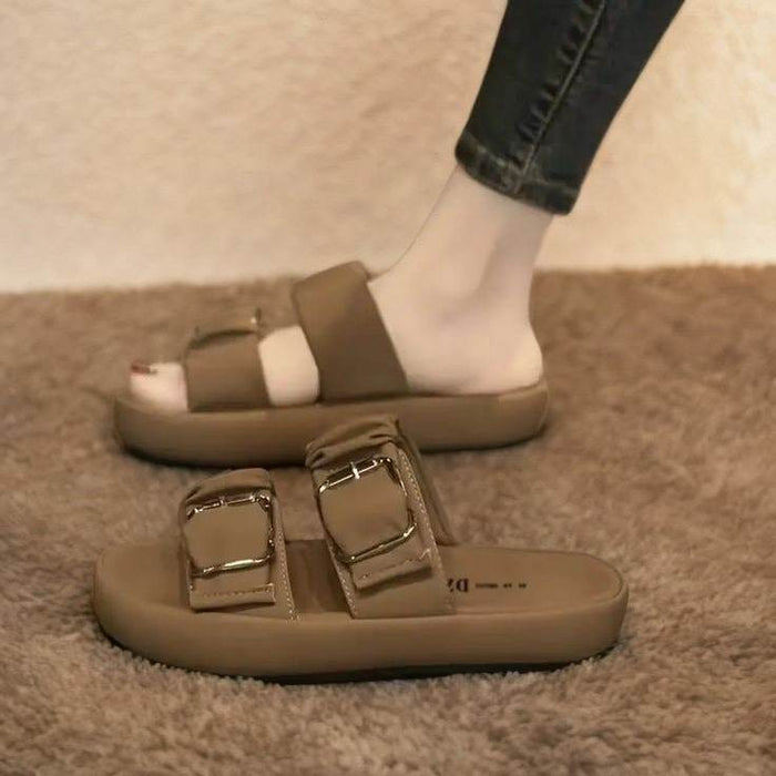 Stylish casual slide sandals Abu Dhabi