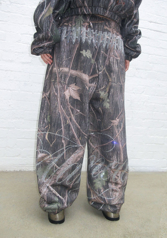 ENEMY RHINESTONE SWEATPANTS TREE CAMO