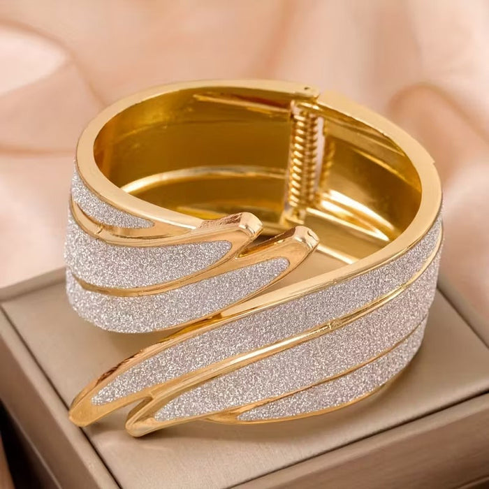 Fashionable exaggerated angel wings cuff bracelet