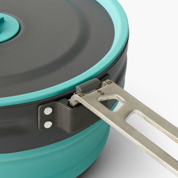 Frontier Ultralight Collapsible Pouring Pot