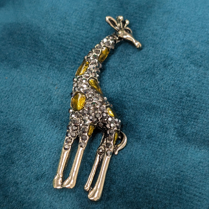 Giraffe Brooch