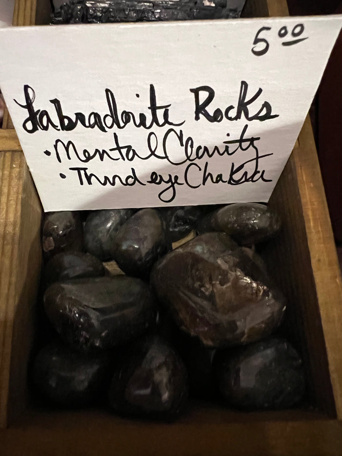 Labradorite Rocks