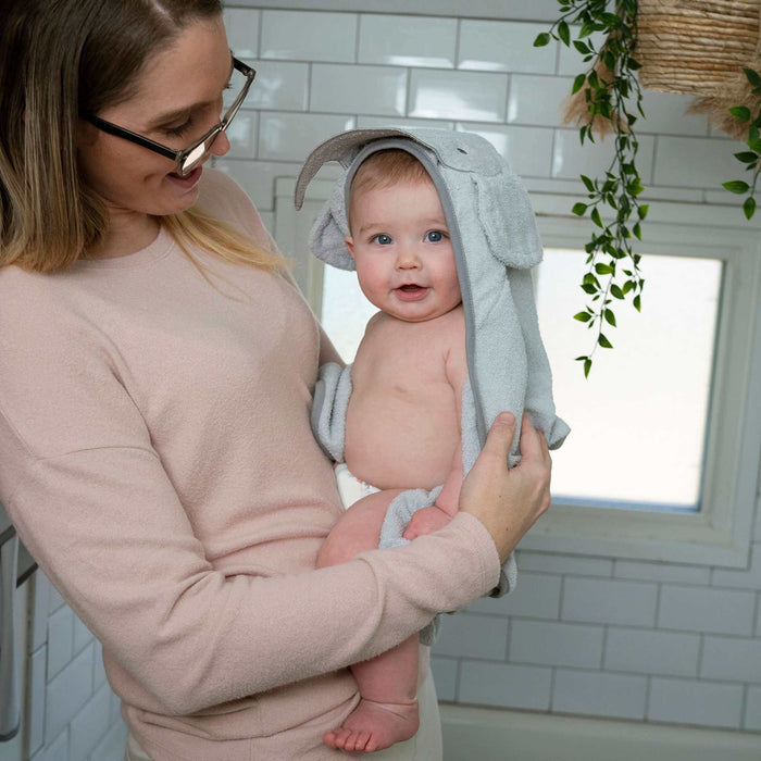 Ingenuity Clean & Cuddly Hooded Character Towel - Grazer & Clean & Cuddly 6-Pack Terry Washcloth Set - Grazer & Clean