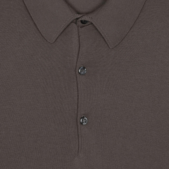 John Smedley - Isis Sea Island Polo in Beige Musk - Nigel Clare