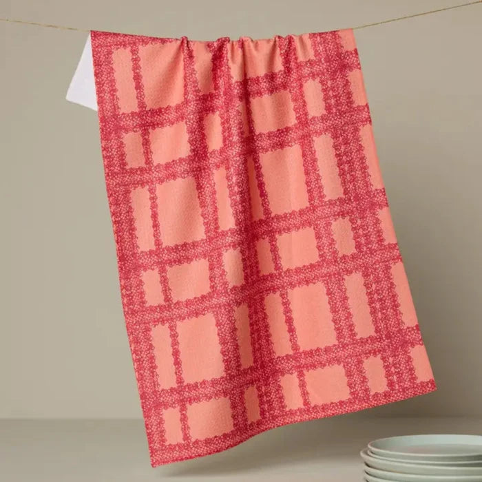 Lacy Plaid Tea Towel
