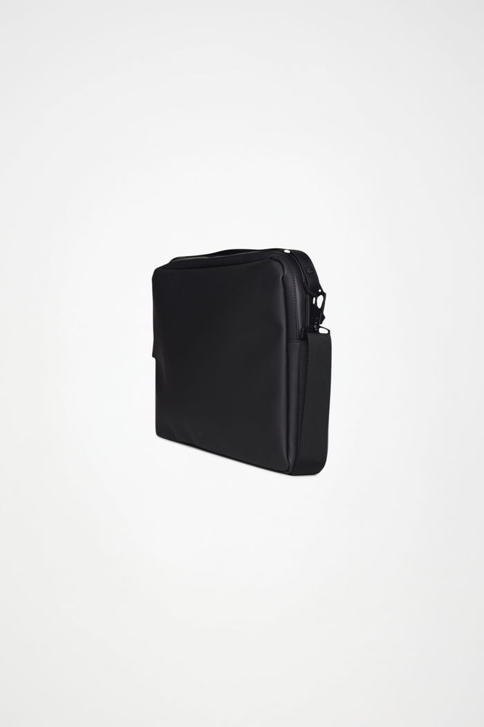 RAINS Laptop Bag 15″/16″ Black 6L H28 x D5.50 x W39 cm Laptop bag