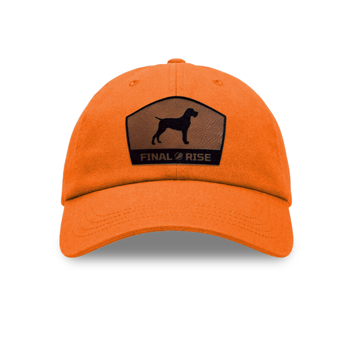 Orange Hat / Pudelpointer
