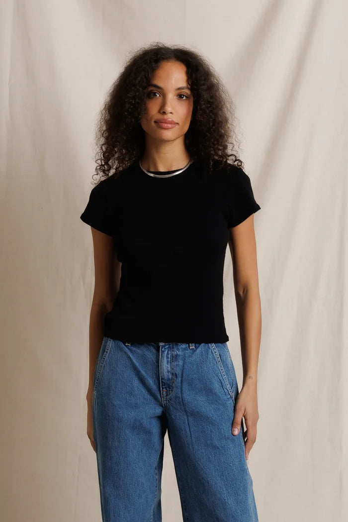 xs / true black