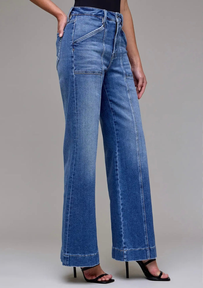 Medium Wash Comfort Flare