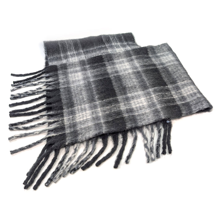 Monochrome Check Plaid Poncho - Thick Cosy Feel