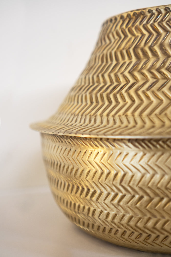 Mujj Brass Pot