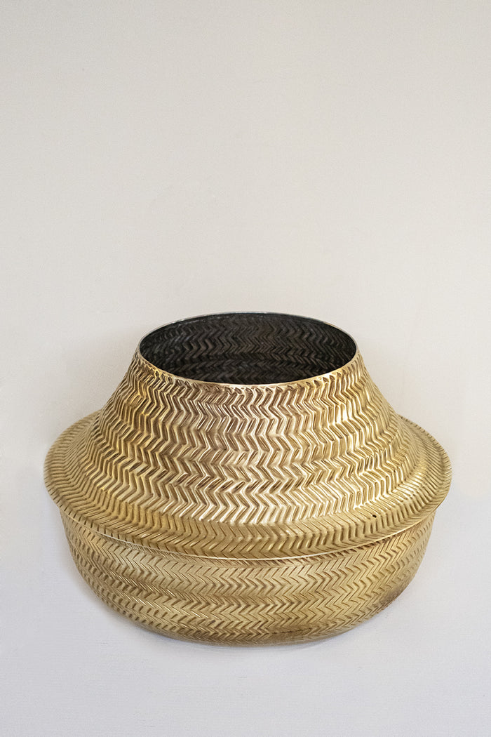 Mujj Brass Pot