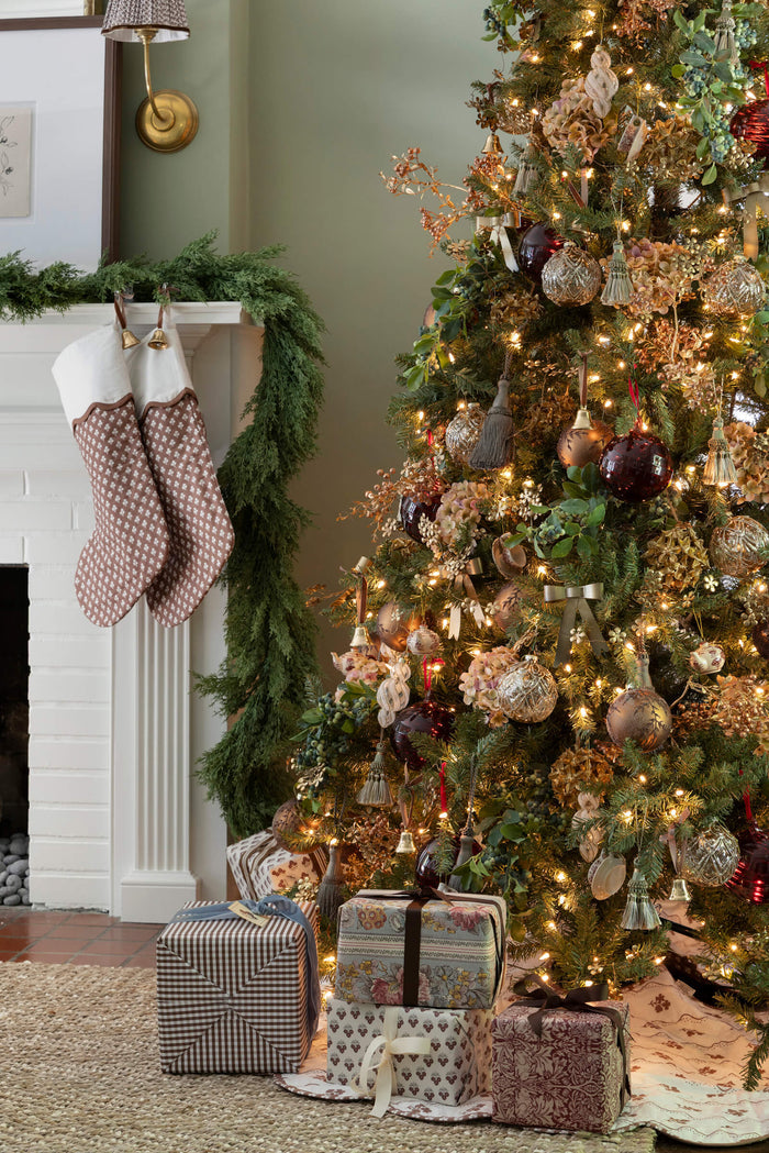 Rabbit & Vine Wrapping Paper