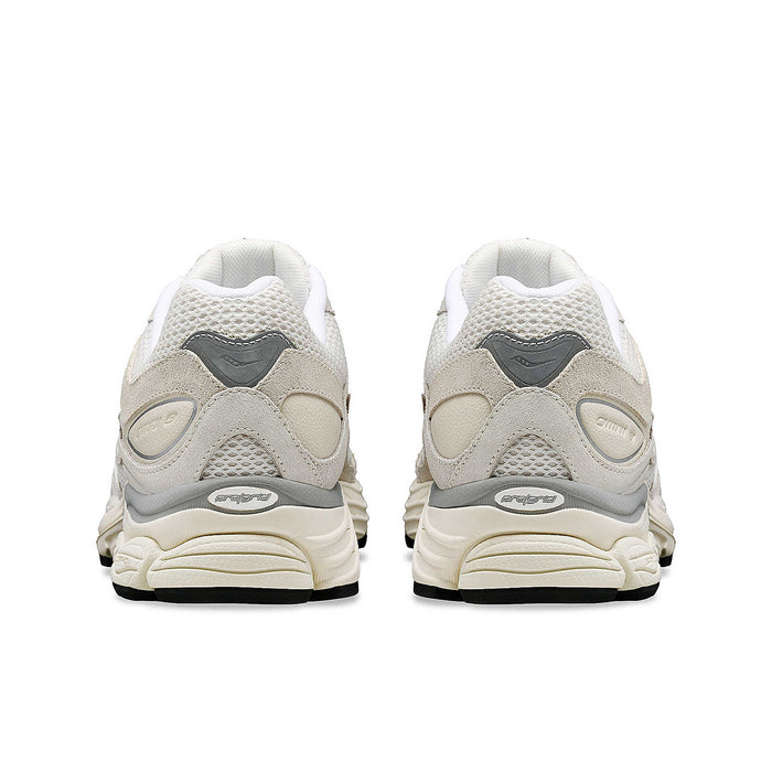 Saucony - ProGrid Omni 9 Trainers in White - Nigel Clare