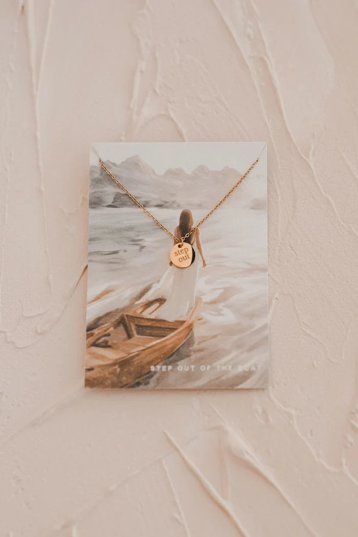 Step Out Disc Necklace