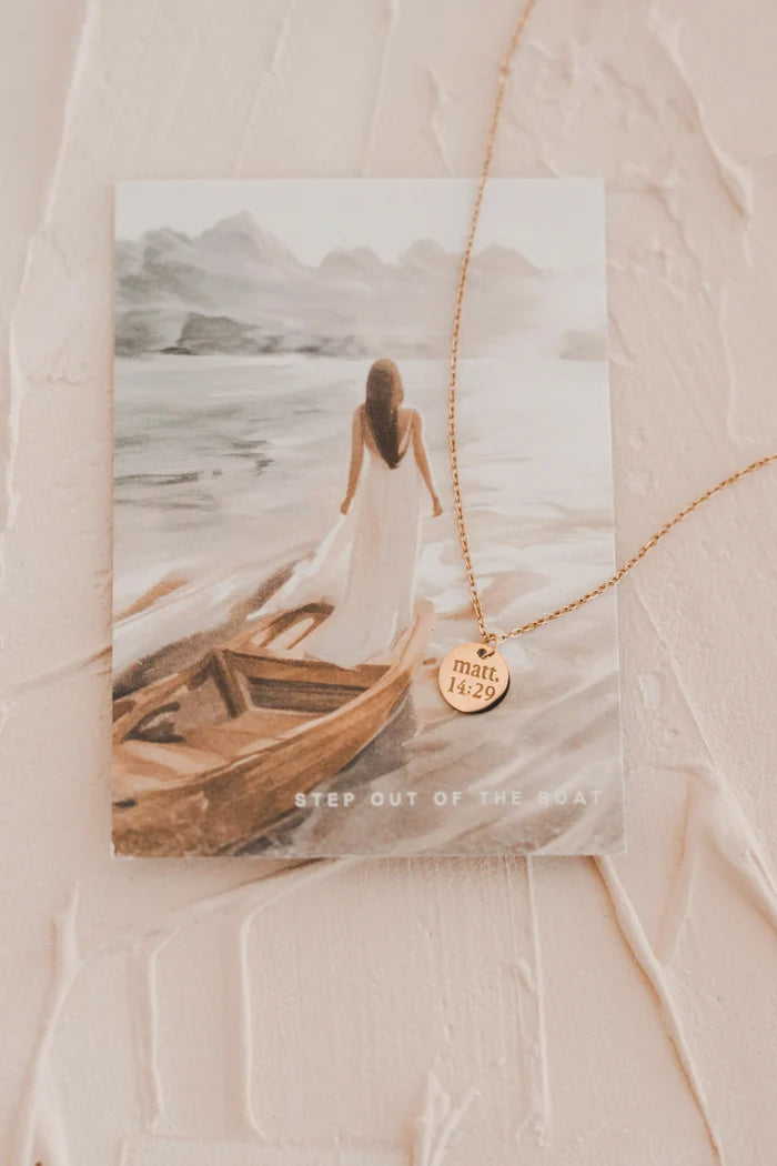 Step Out Disc Necklace