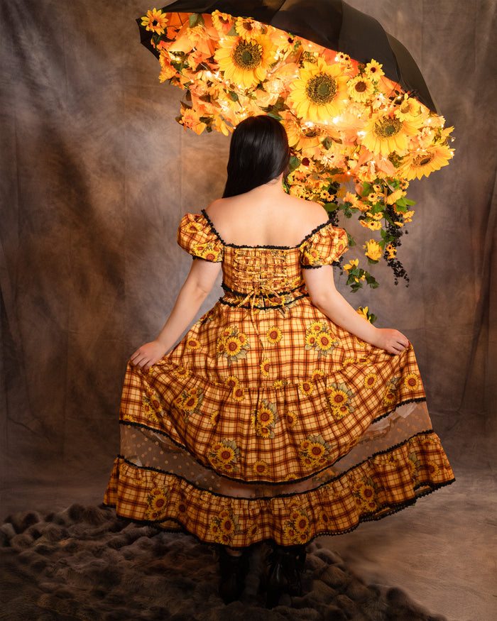 Sunflower Carousel Skirt (Pre-Order CLOSED)