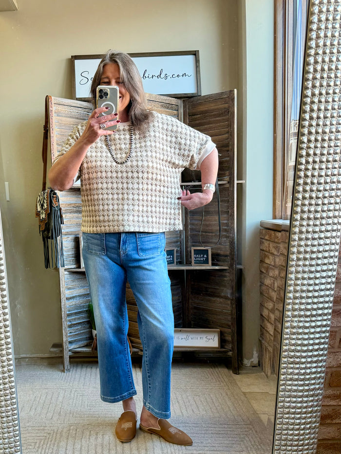 Tan geometric short-sleeve T-shirt, loose fit with crew neck and patterned front
