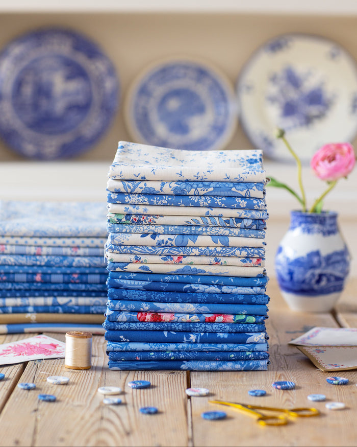 Tilda Something Blue Fat Quarter Bundle, quilting fabric