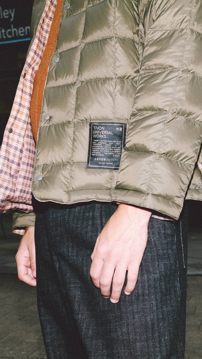 Universal Works x TAION Reversible Button Down Jacket <UW-TA-R101B>