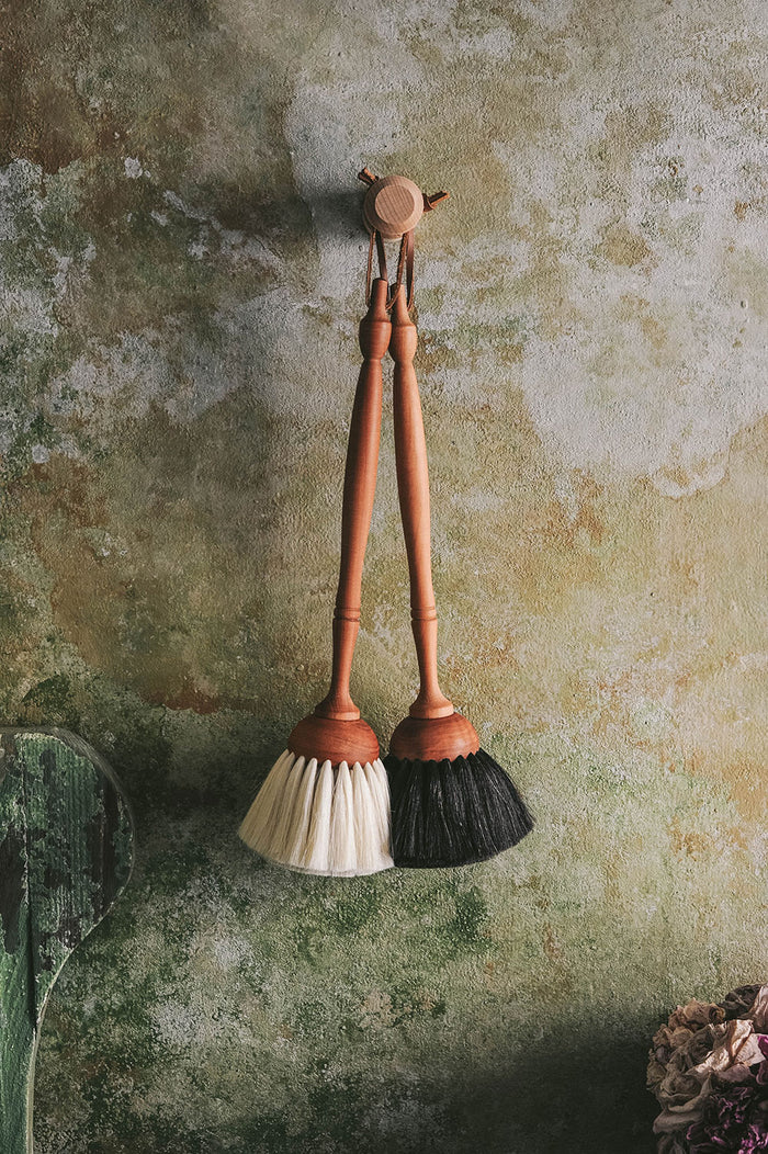 Wooden Whisper Duster - Black