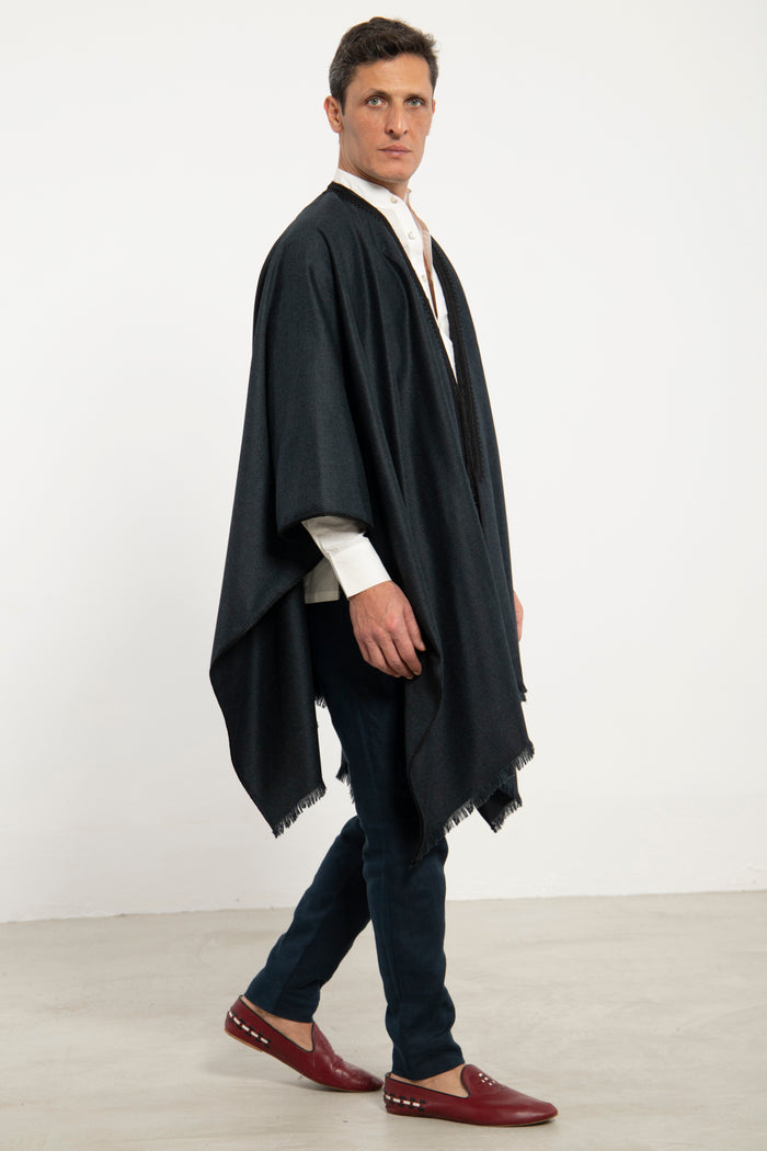Wool & Cashmere Navy & Green Poncho